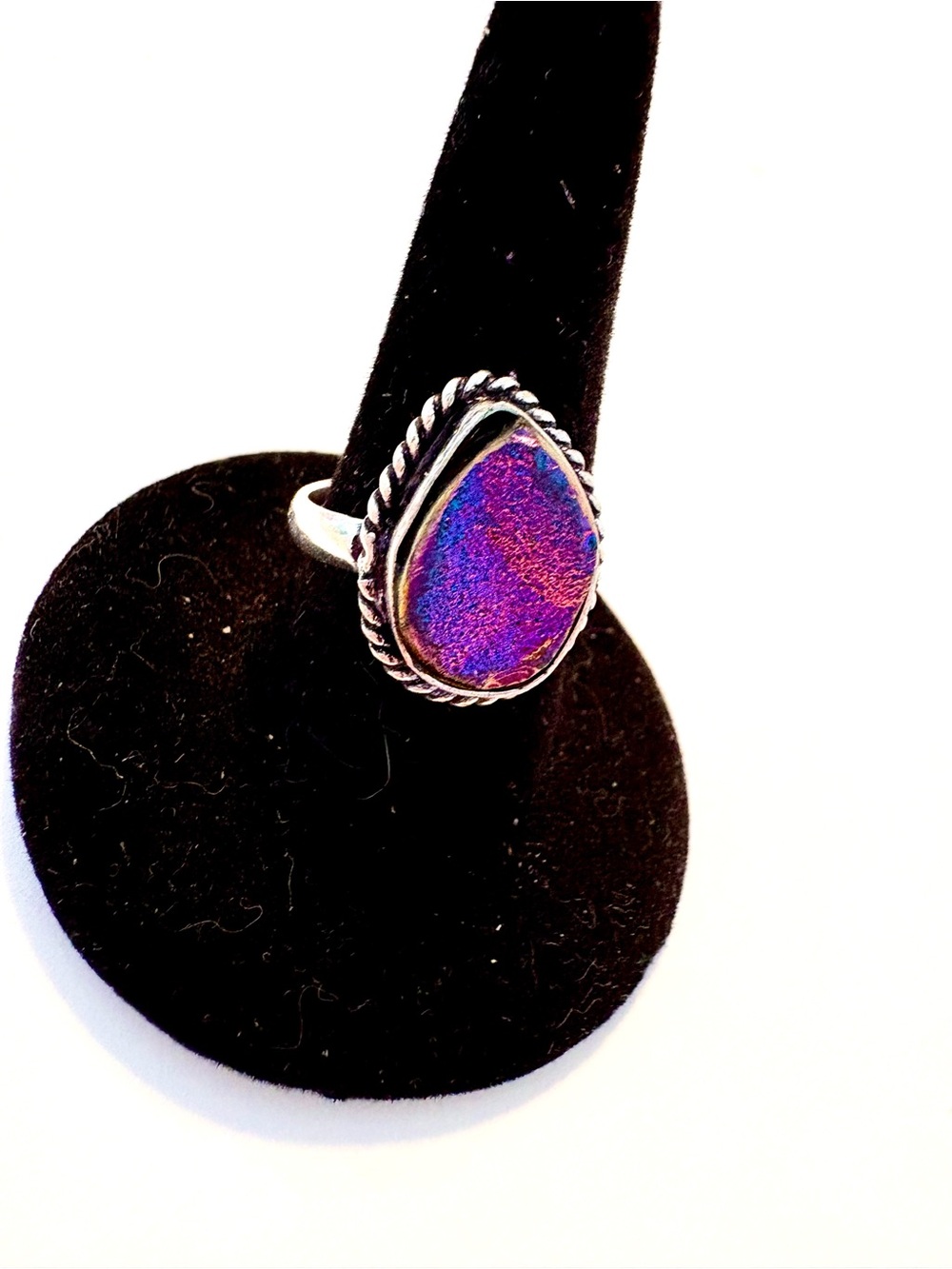 Pretty, petite, 925 marked. 3/4 inch Titanium Druzy ring size 5 1/2